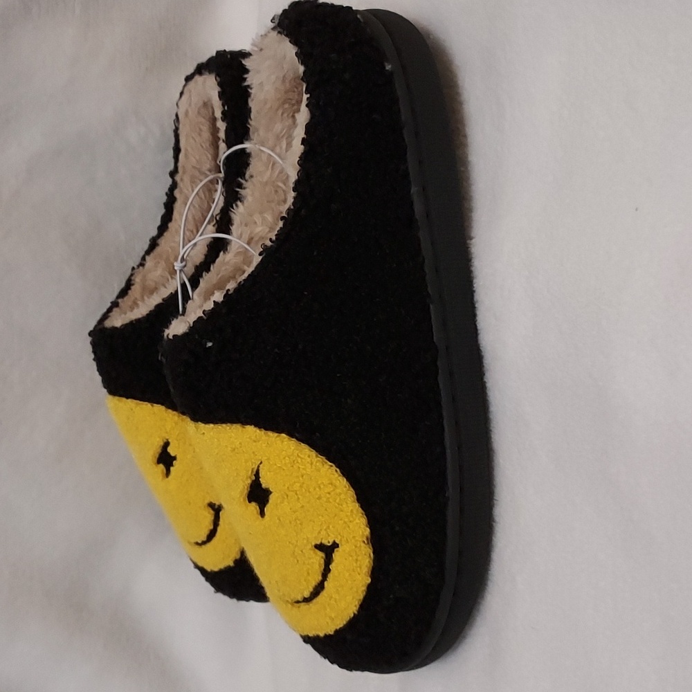 S + R Kids Slippers - Picture 8 of 11
